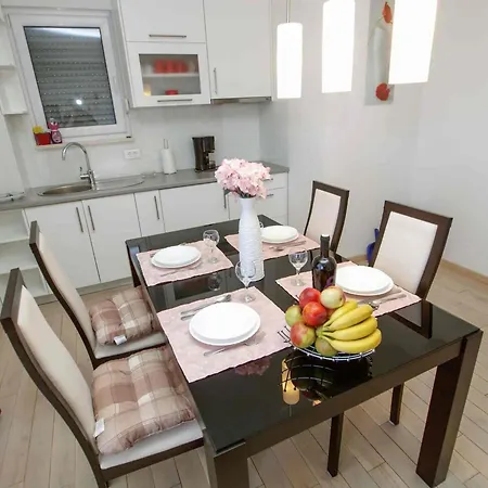 Sarmantan U Srcu Splita * 스플리트